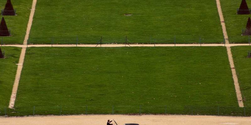 驾驭多元智慧：全球化企业领导者的跨文化团队管理挑战与策略